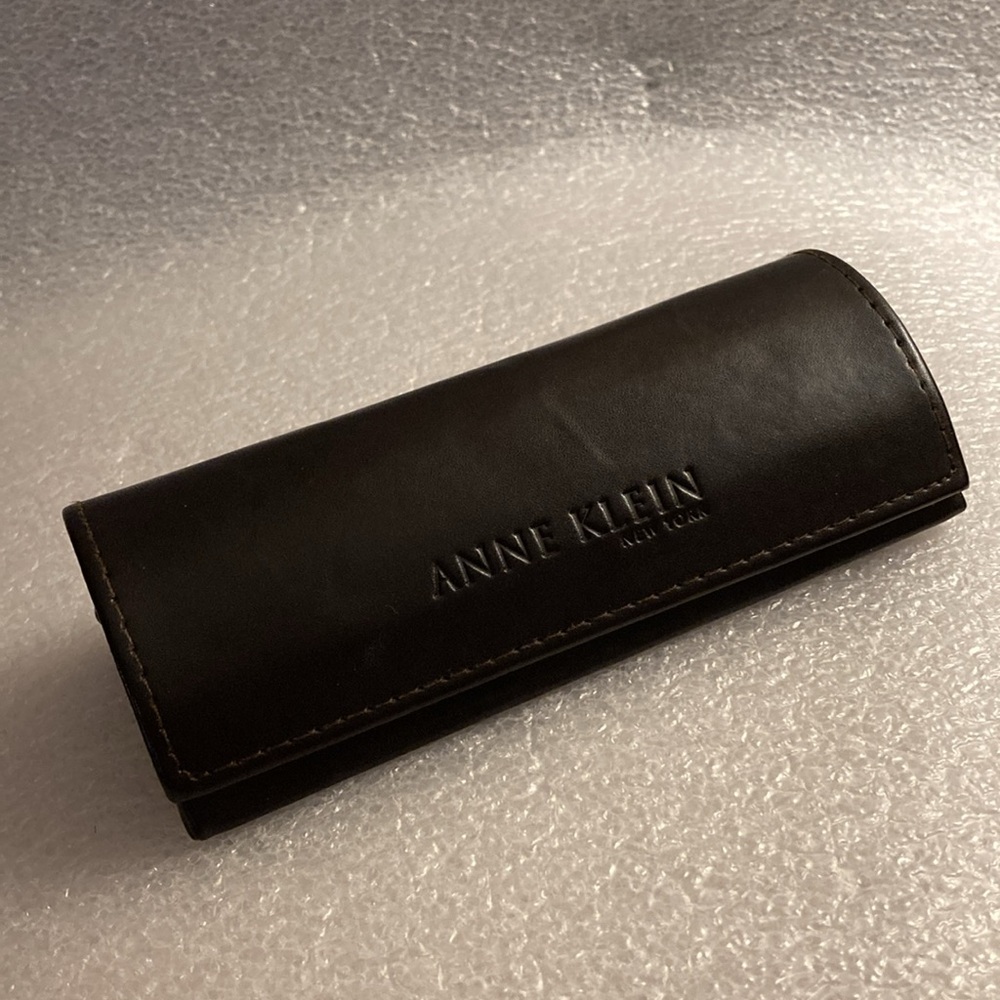 Anne Klein New York Embossed Brown Leather Hard Shell Magnetic Eyeglass Case